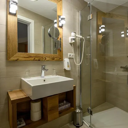 Szálloda Scol Zillertal Fügen