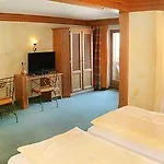 Scol Zillertal 酒店 4*