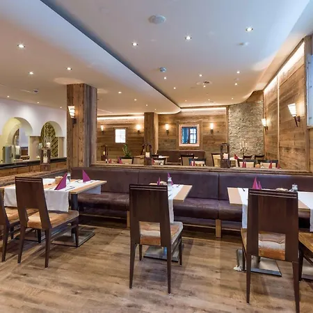 Scol Zillertal 酒店 菲根