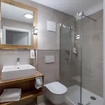 Scol Zillertal Hotel Fügen